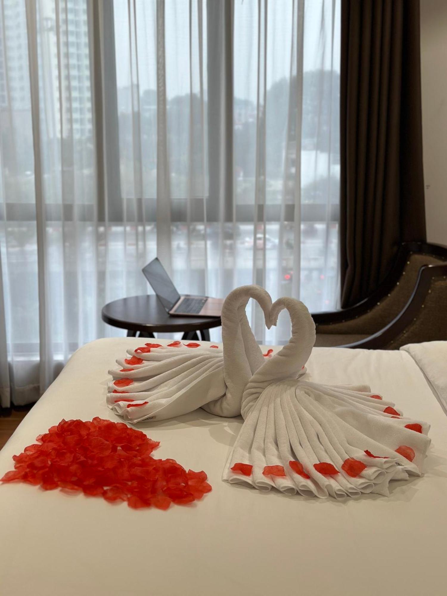 22Land Residence Hotel & Spa Ханой Экстерьер фото