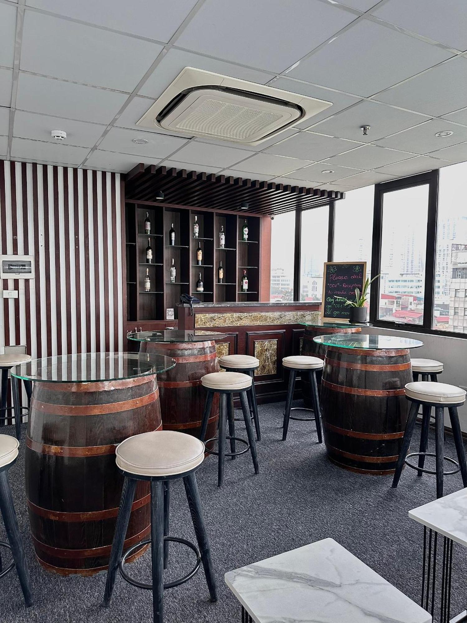 22Land Residence Hotel & Spa Ханой Экстерьер фото