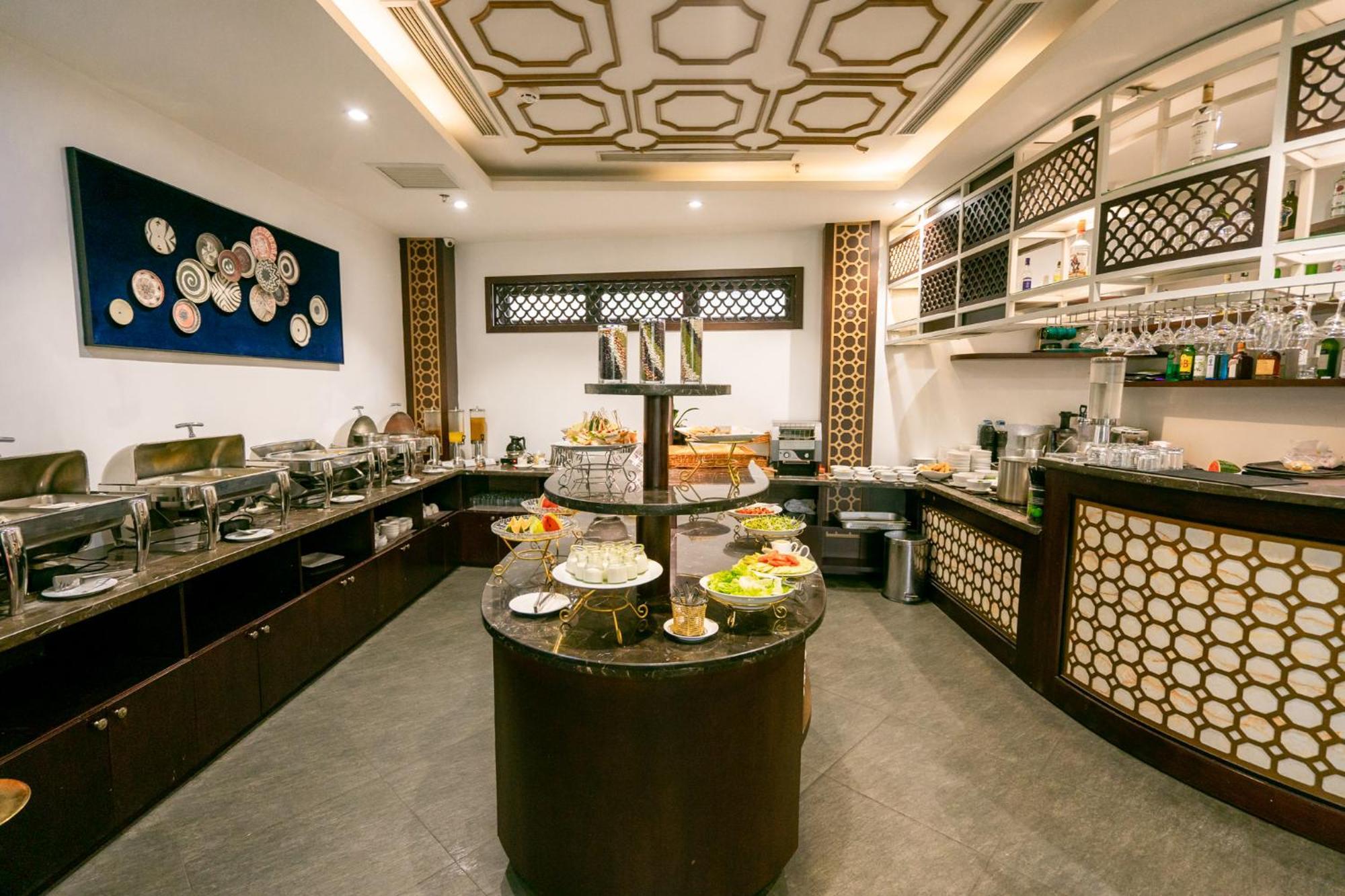 22Land Residence Hotel & Spa Ханой Экстерьер фото